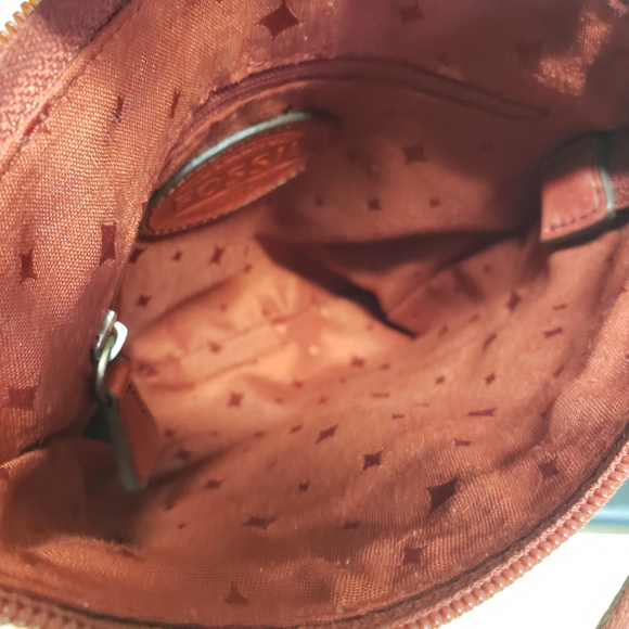 EUC Fossil Maddox Mini Red Pebbled Leather Crossbody - Picture 10 of 16